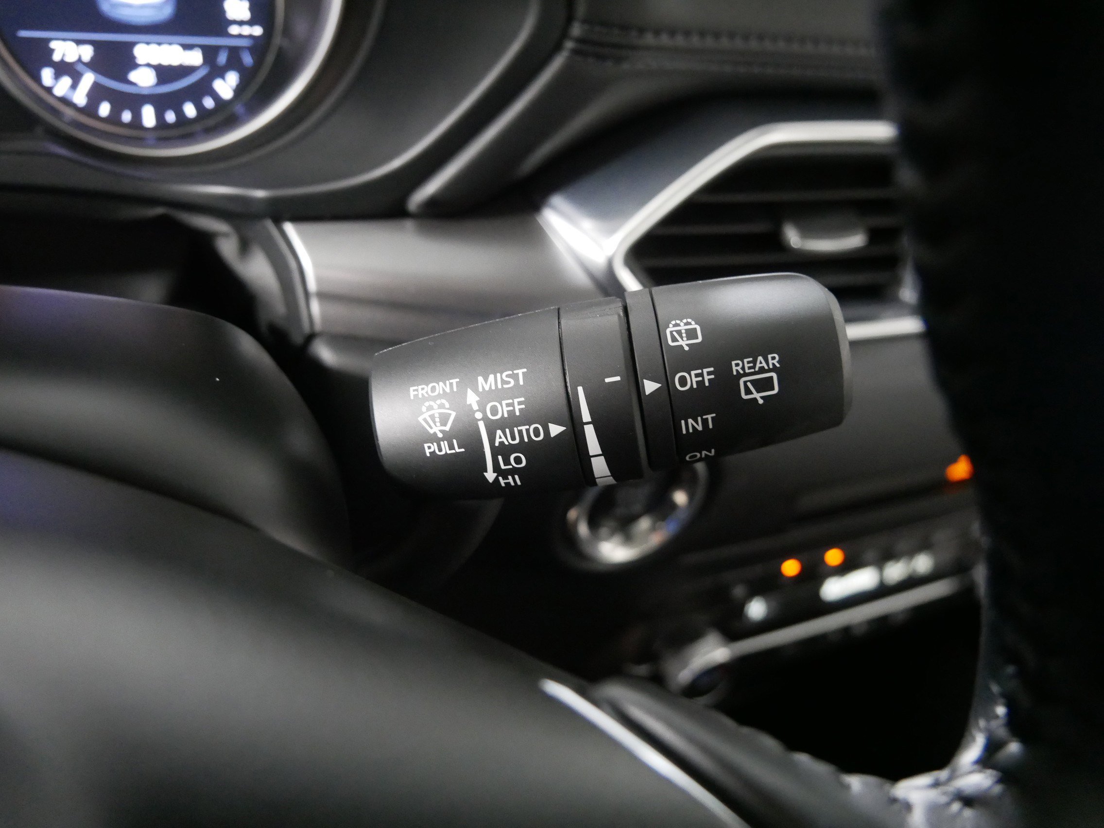 2025 Mazda CX-5 2.5 S Preferred photo 30
