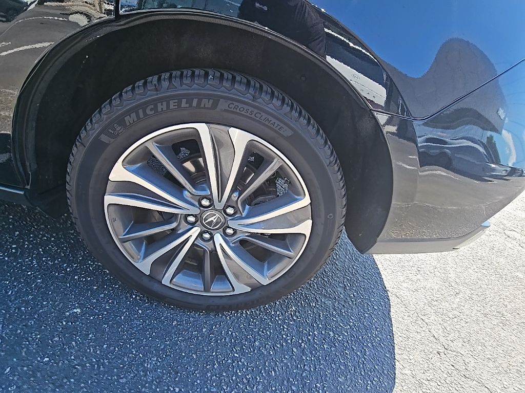 2019 Acura MDX Technology SH-AWD photo 13