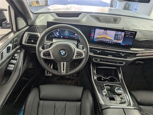 2025 Bmw X7 M60i photo 18