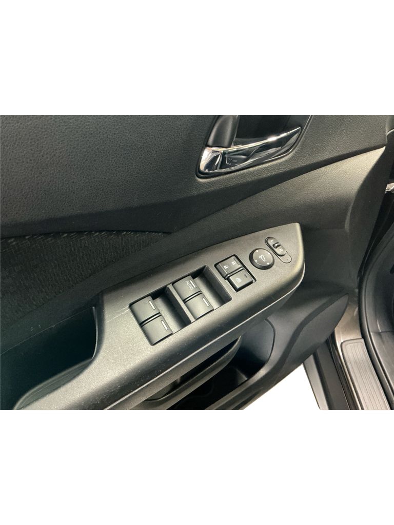 2015 Honda CR-V EX photo 18