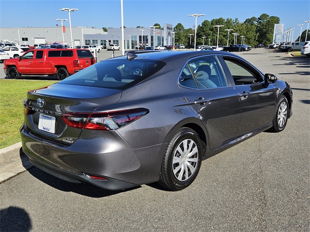 2023 Toyota Camry Hybrid LE photo 10