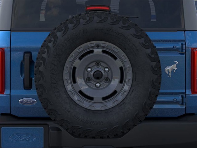 2025 Ford Bronco Base photo 21