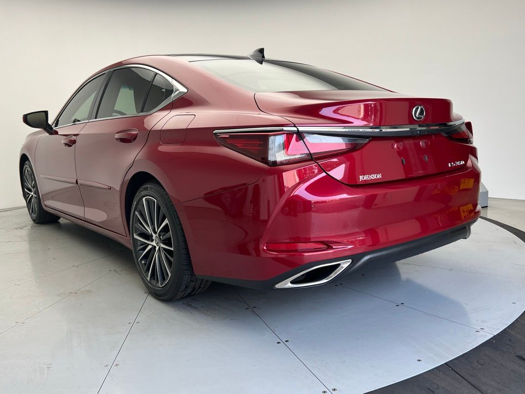 2023 Lexus ES 350 photo 4