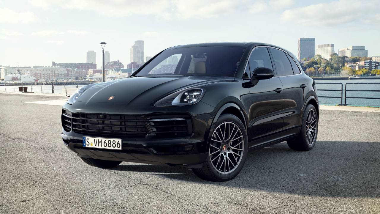 2022 Porsche Cayenne Base's photo