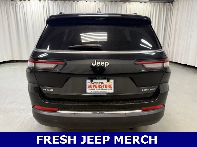 2024 Jeep Grand Cherokee Limited photo 3