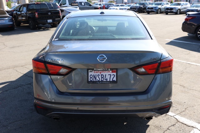 2020 Nissan Altima 2.5 SR photo 4