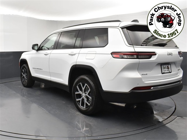 2025 Jeep Grand Cherokee Limited photo 4