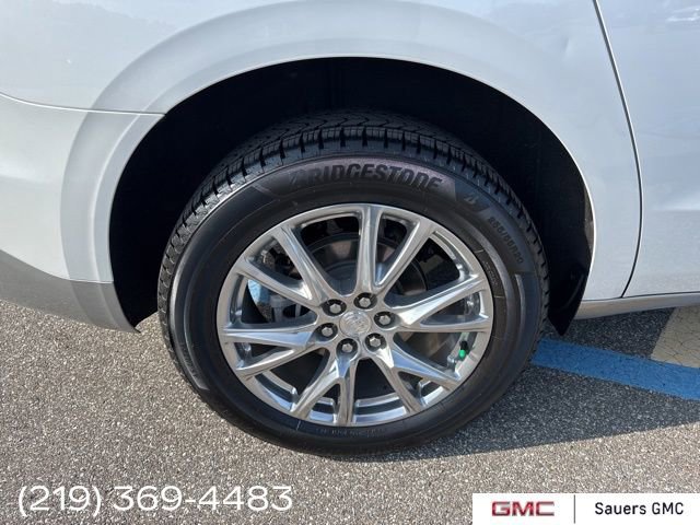 2022 Buick Enclave Essence photo 29