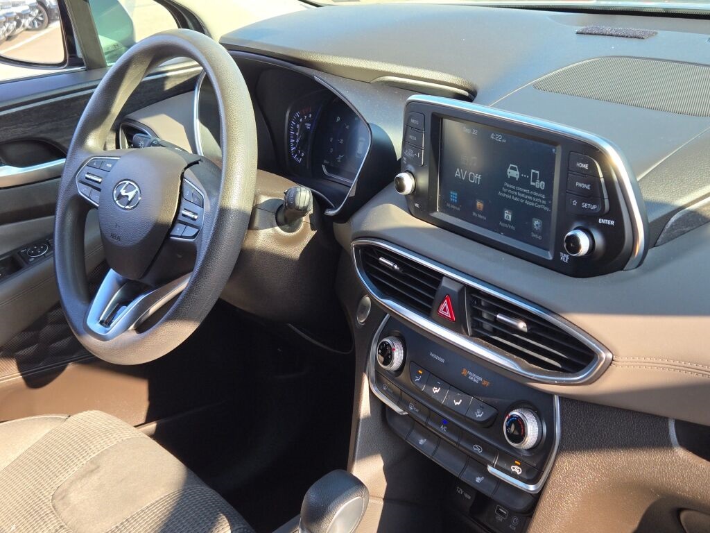 2020 Hyundai Santa Fe SEL photo 5