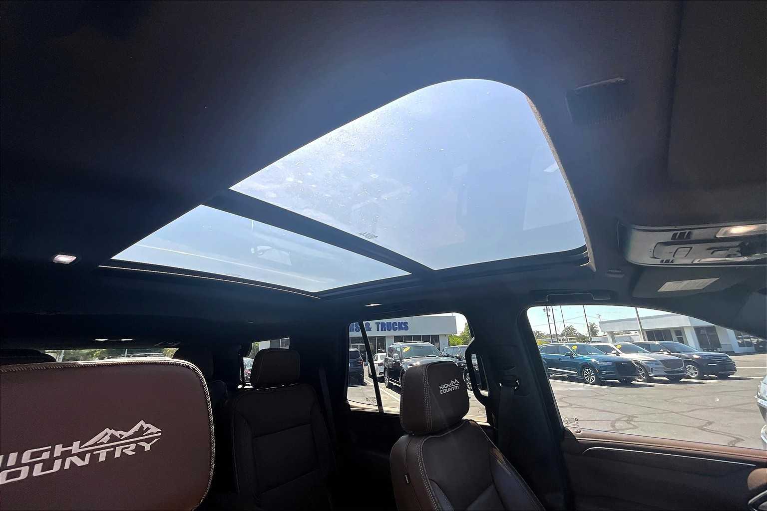 2022 Chevrolet Tahoe High Country photo 13