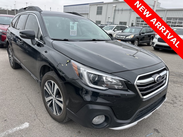 2019 Subaru Outback Limited's photo
