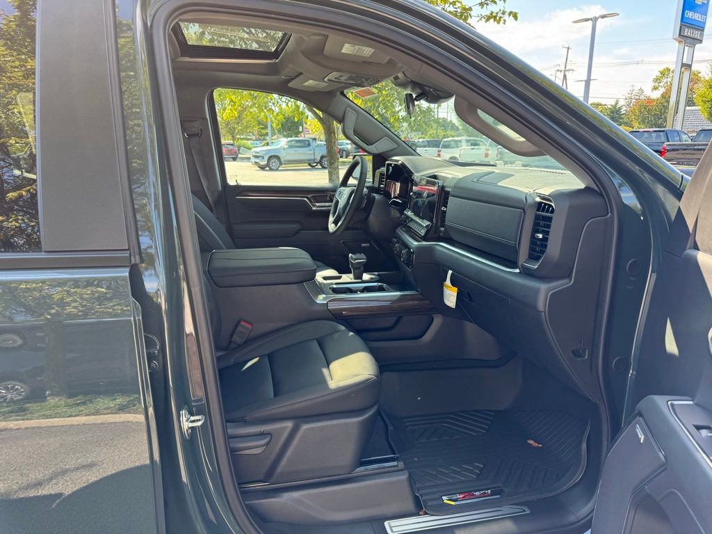 2025 Chevrolet Silverado 1500 LT Trail Boss photo 23