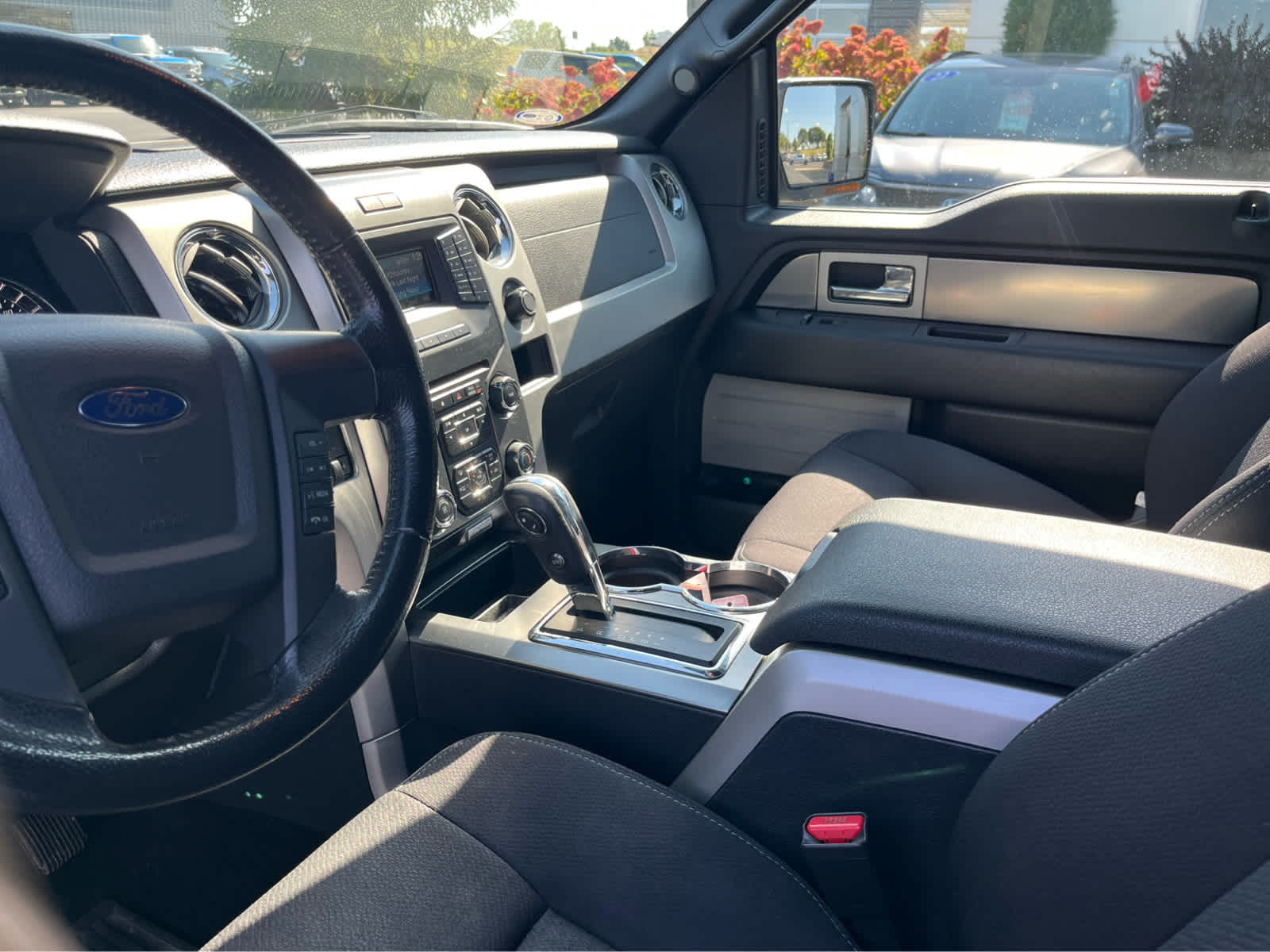 2013 Ford F-150 FX4 photo 5