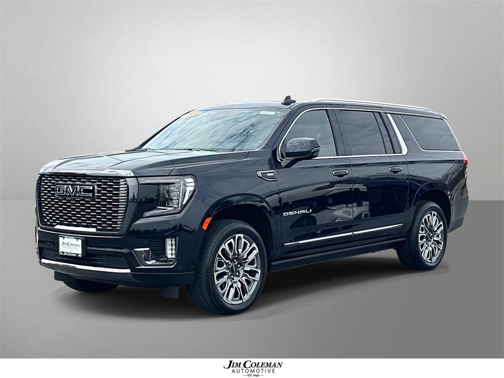 2024 GMC Yukon XL Denali Ultimate's photo
