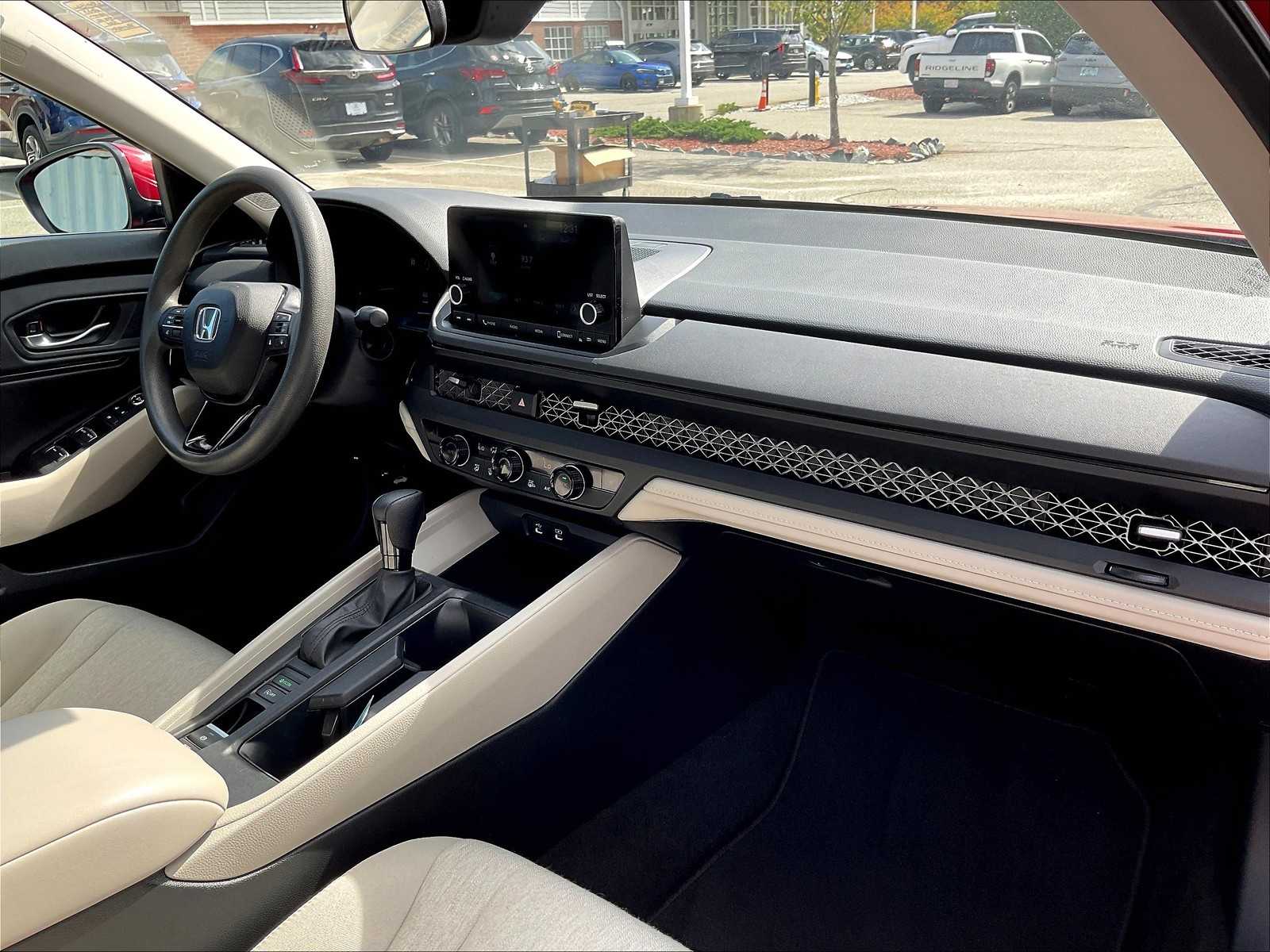 2023 Honda Accord 1.5T EX photo 14