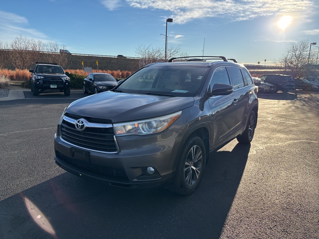 2016 Toyota Highlander XLE's photo