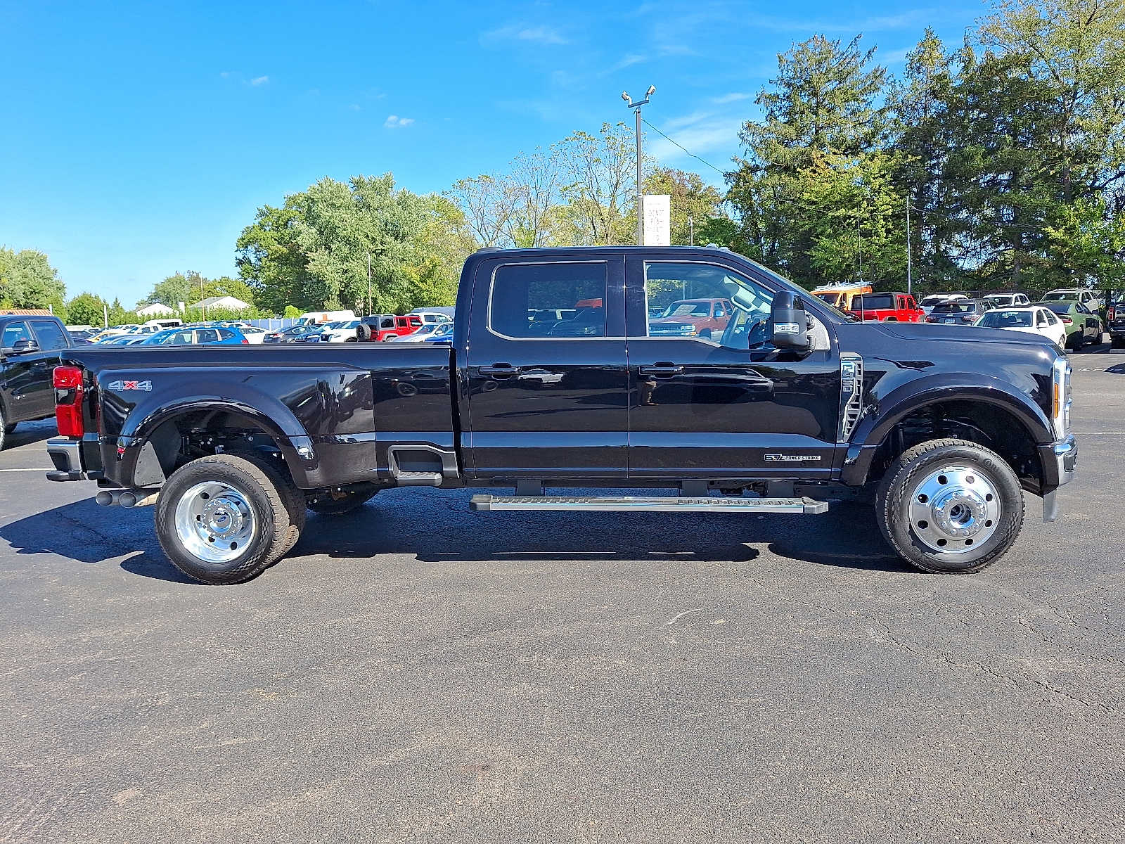 2025 Ford F-450 Lariat photo 7