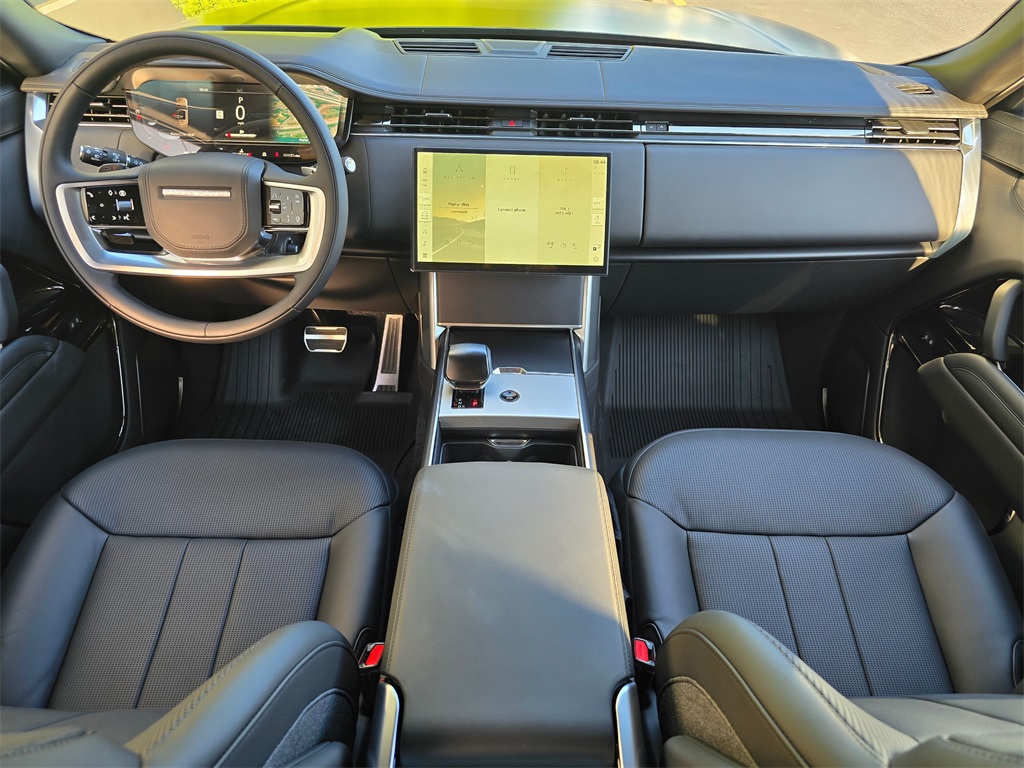 2025 Land Rover Range Rover SV photo 10
