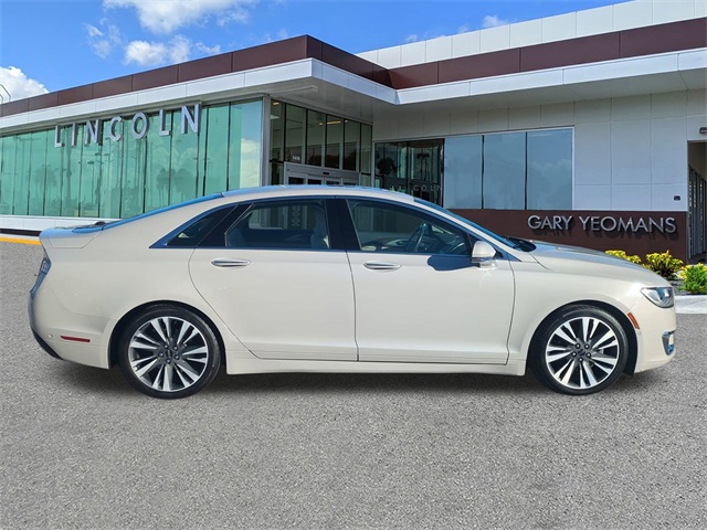 2019 Lincoln MKZ Reserve photo 3