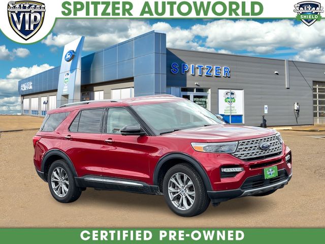 2022 Ford Explorer Limited's photo