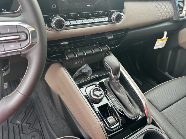 2026 Gmc Canyon Denali photo 18