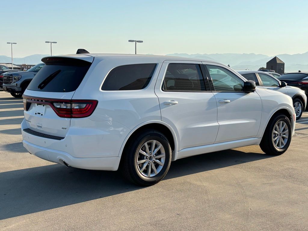 2025 Dodge Durango GT photo 2