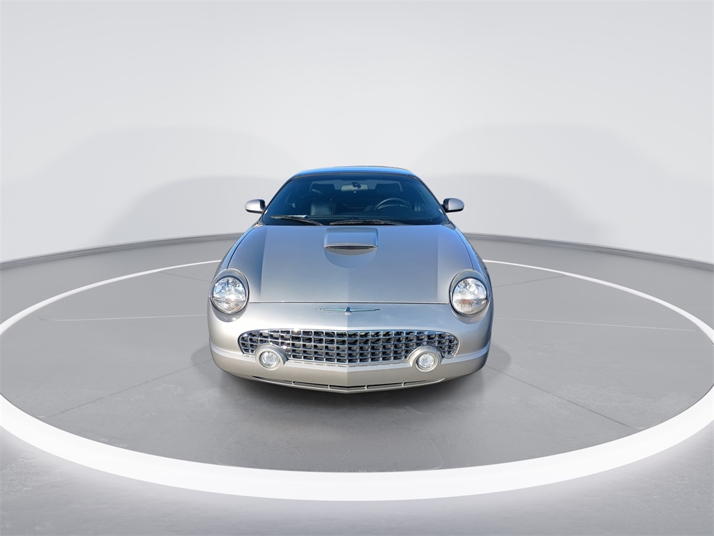 2004 Ford Thunderbird Base photo 3