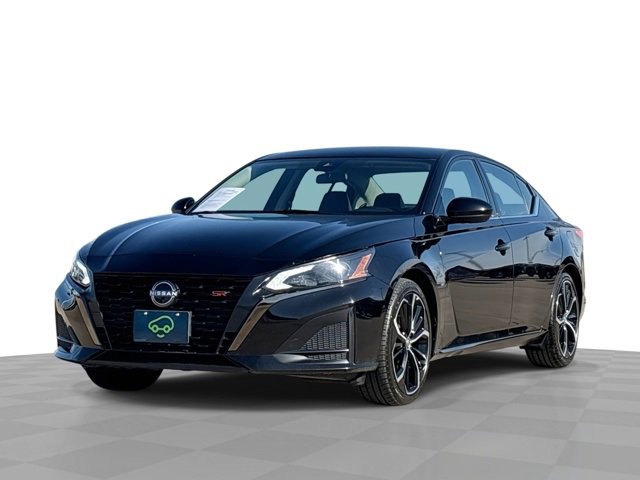 2024 Nissan Altima SR