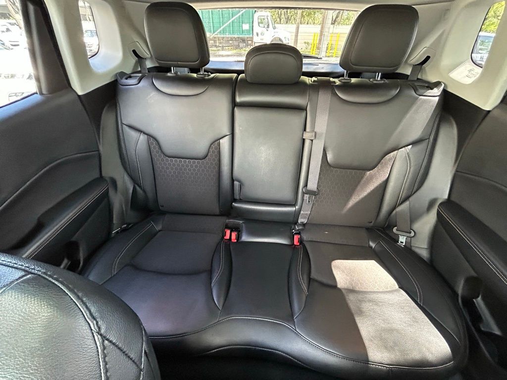 2020 Jeep Compass North Edition Latitude photo 13