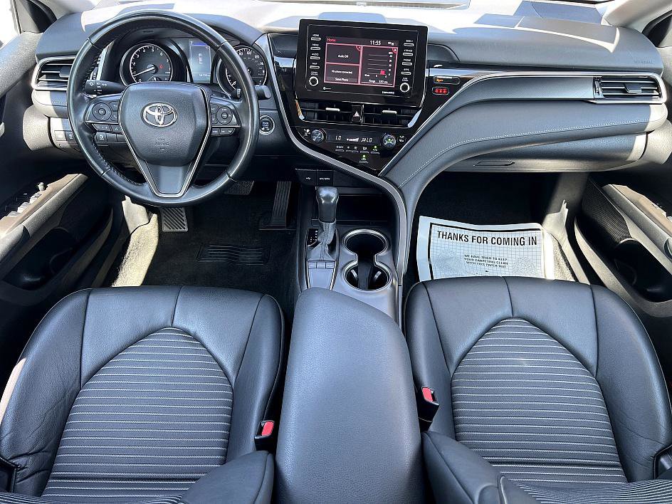 2024 Toyota Camry SE photo 16