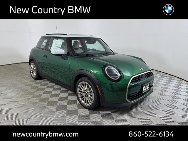 2026 MINI Hardtop 2 Door's photo