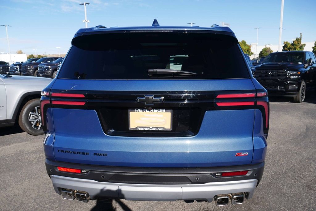 2024 Chevrolet Traverse Z71 photo 18