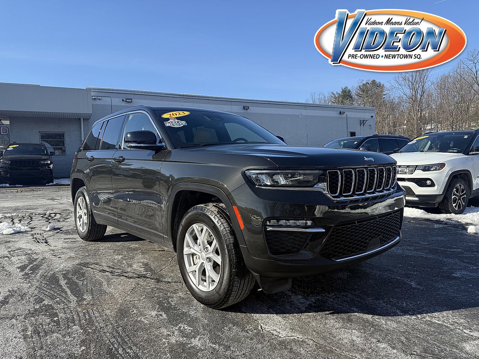 2023 Jeep Grand Cherokee Limited's photo