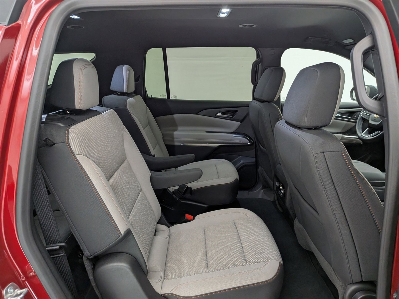 2025 Chevrolet Traverse photo 20