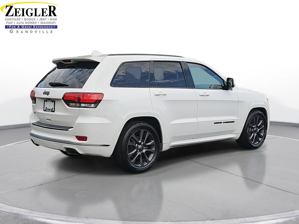 2018 Jeep Grand Cherokee Overland High Altitude photo 4