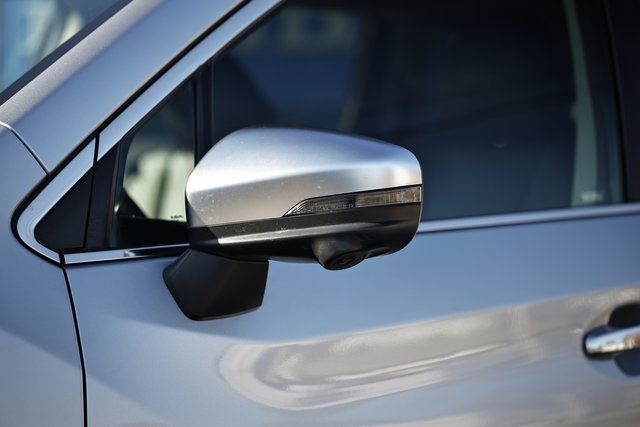 2023 Subaru Ascent Touring photo 2