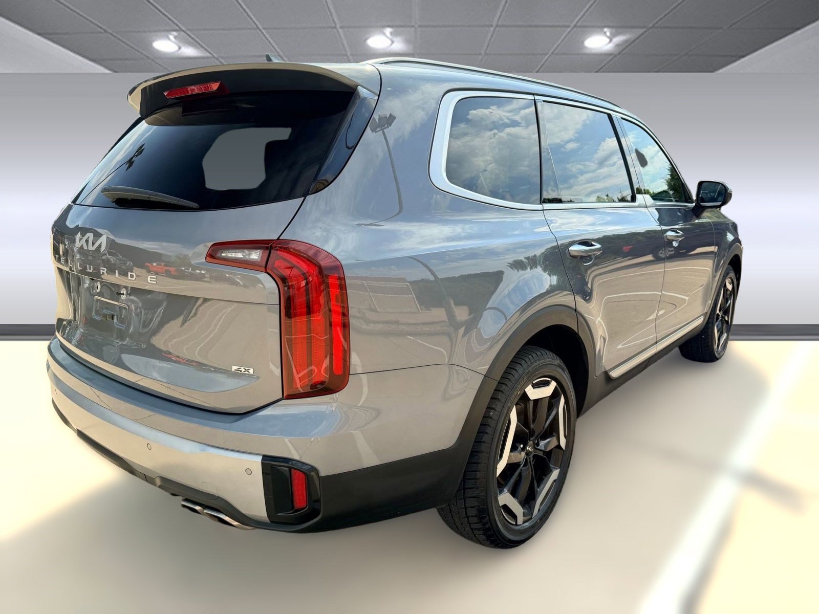 2024 Kia Telluride S photo 8