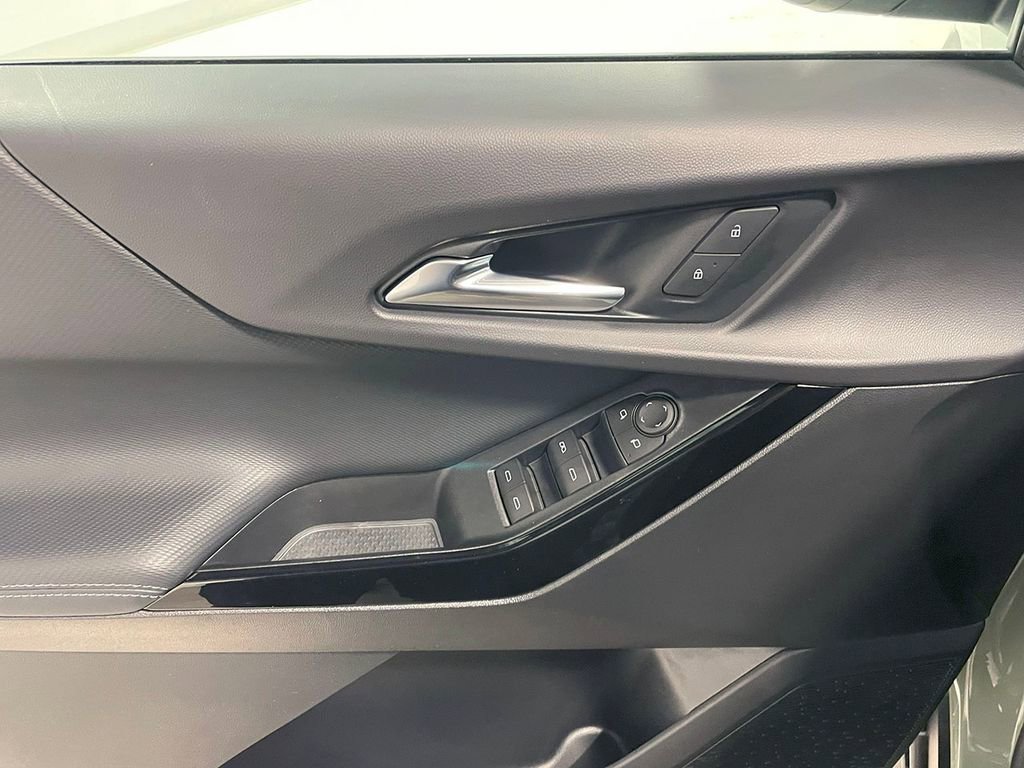 2026 Chevrolet Equinox LT photo 15