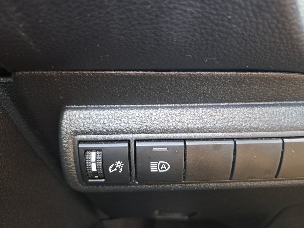 2024 Toyota Corolla LE photo 19
