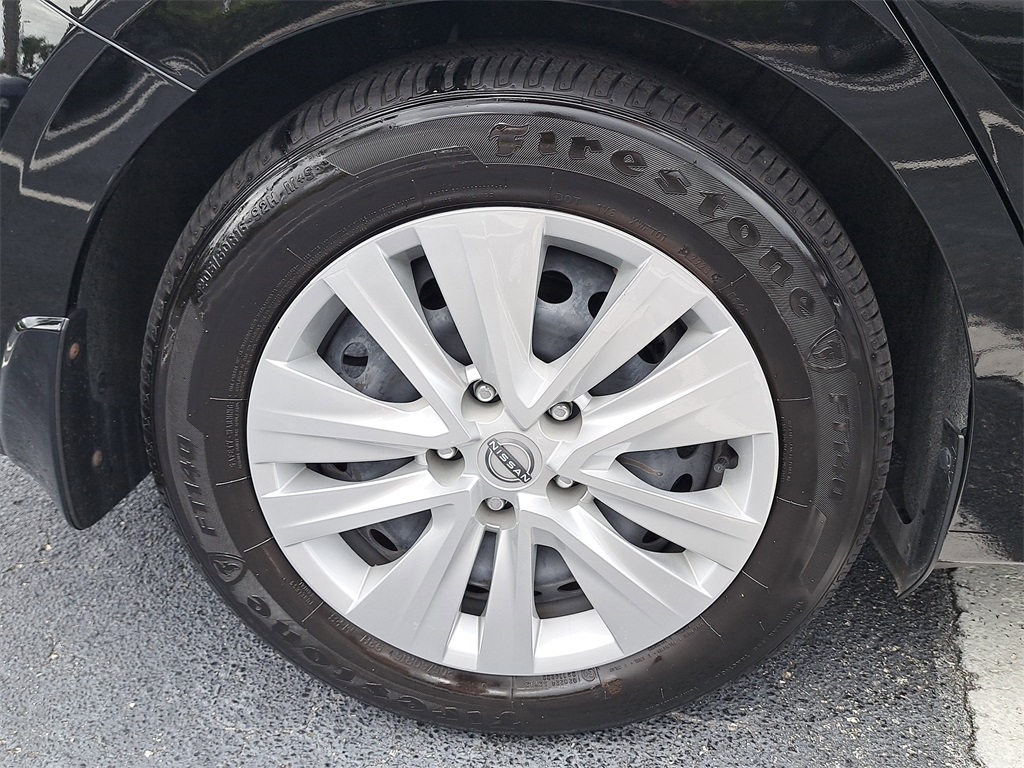 2024 Nissan Sentra S photo 8
