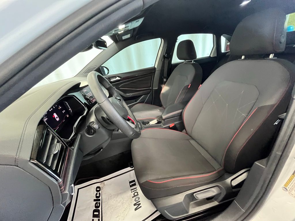 2024 Volkswagen Jetta GLI Autobahn Anniversary Edition photo 10