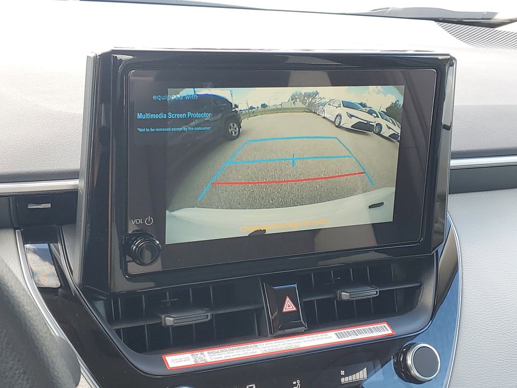 2025 Toyota Corolla LE photo 19