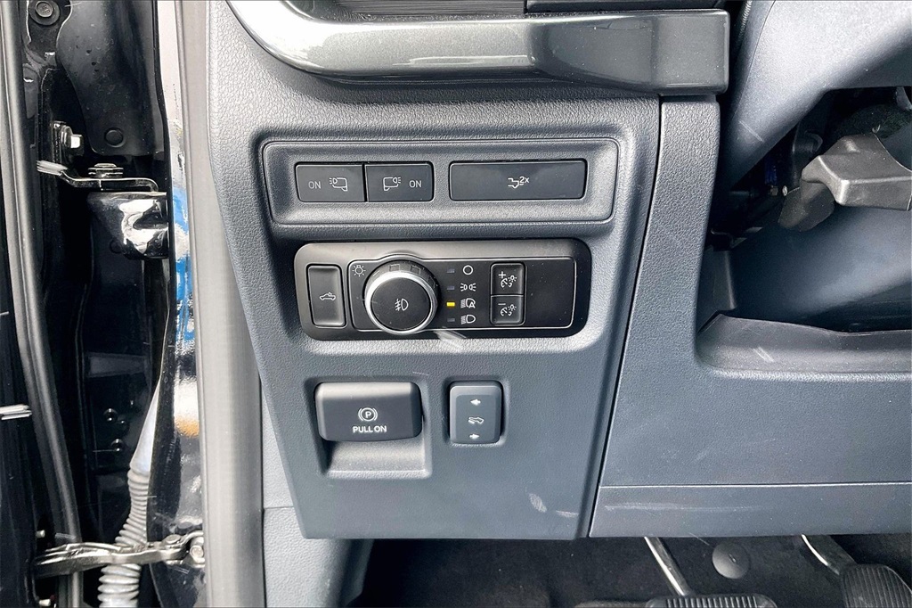 2023 FORD F-150 - Image 32