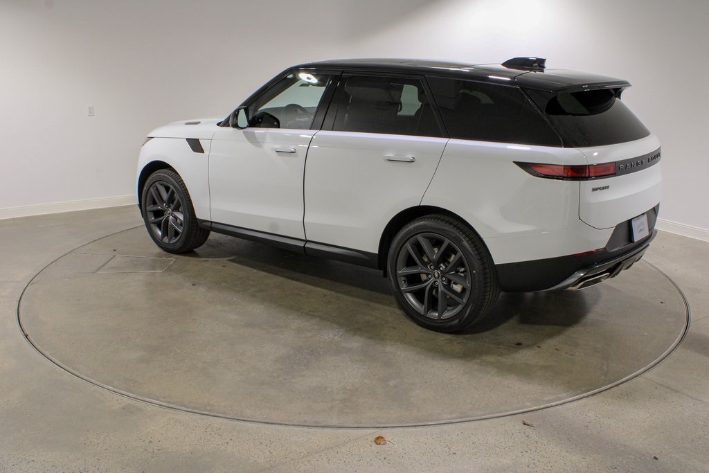 2025 Land Rover Range Rover Sport SE photo 2