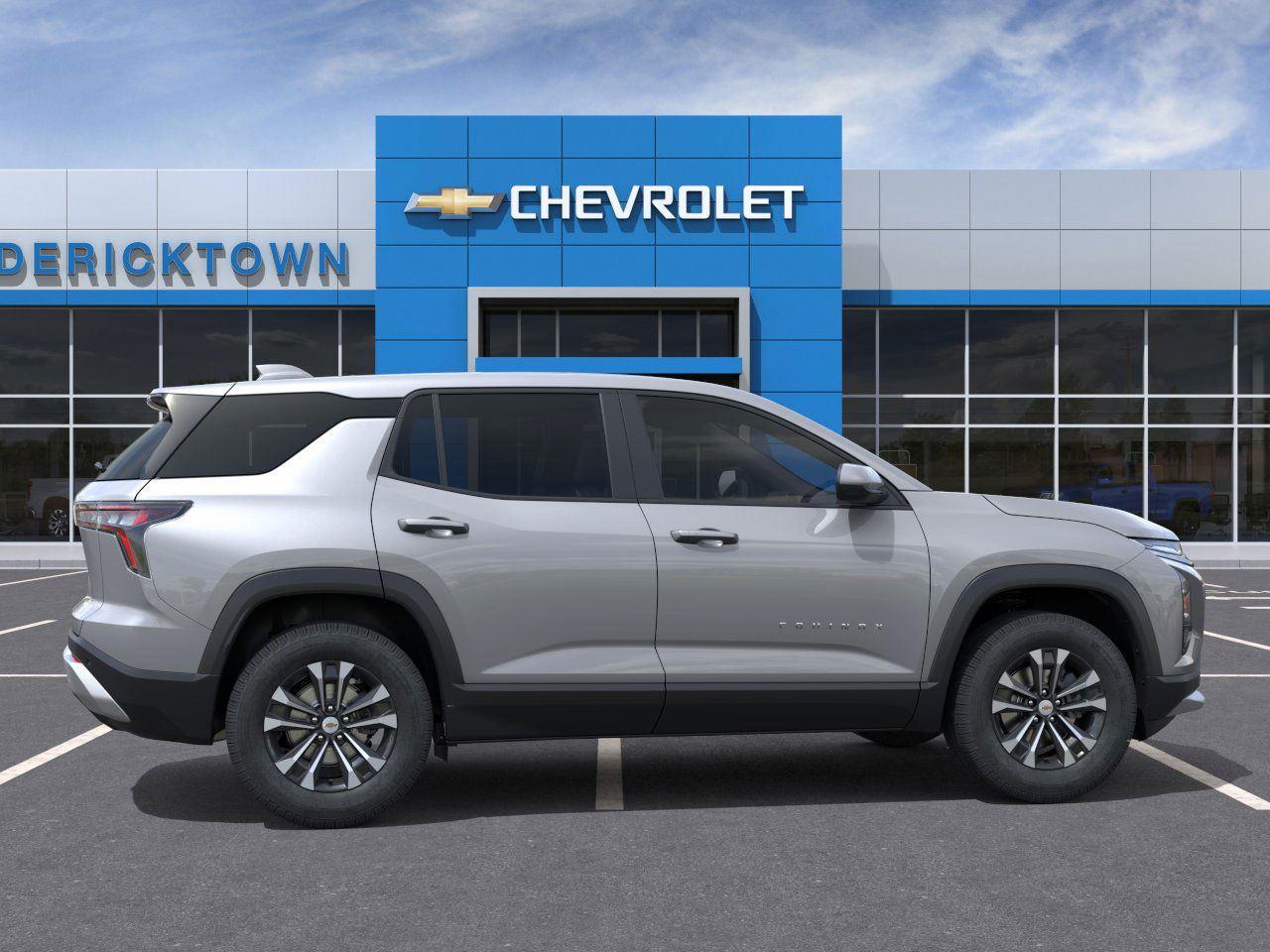 2026 Chevrolet Equinox LT photo 4