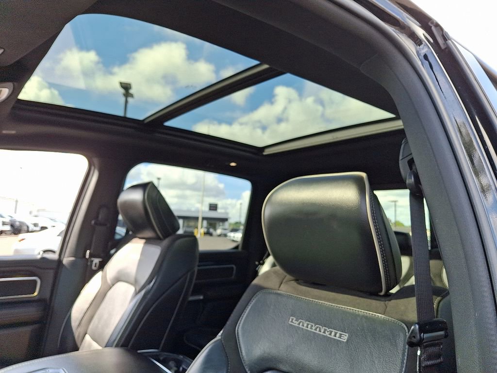 2021 Ram 1500 Laramie photo 12