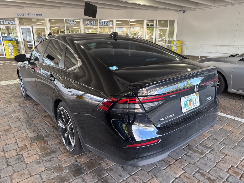 2023 Honda Accord Hybrid Sport photo 3