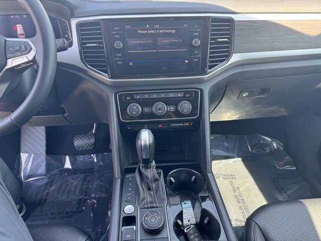 2022 Volkswagen Atlas V6 SE Technology photo 14