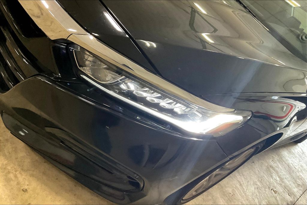2020 Honda Accord LX photo 21