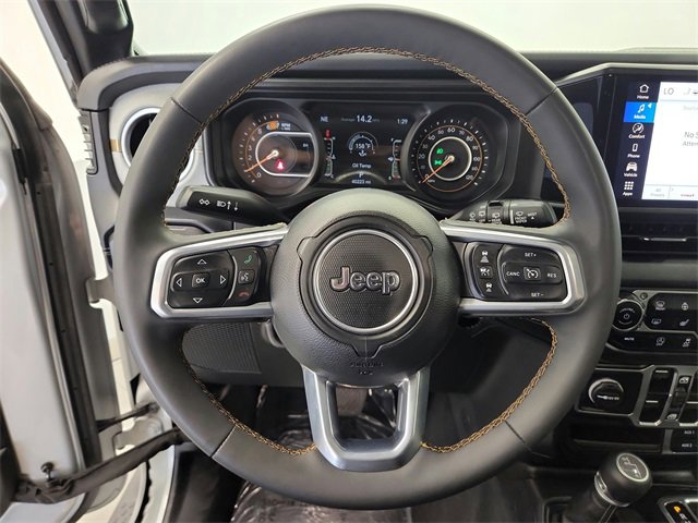 2024 Jeep Wrangler Sahara photo 20